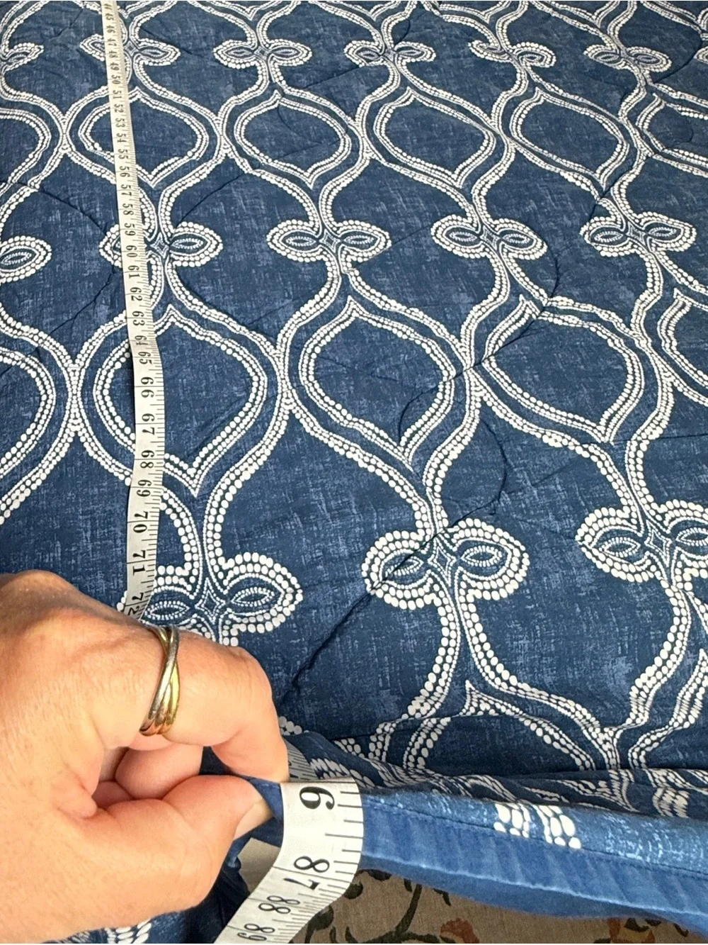 Pottery Barn Full Queen Comforter Blue Scroll Tile Kids Ogee Lattice Boys Room?